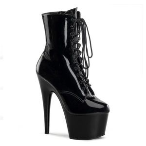 BNWT Adore 1020 Pleaser Heel Boots